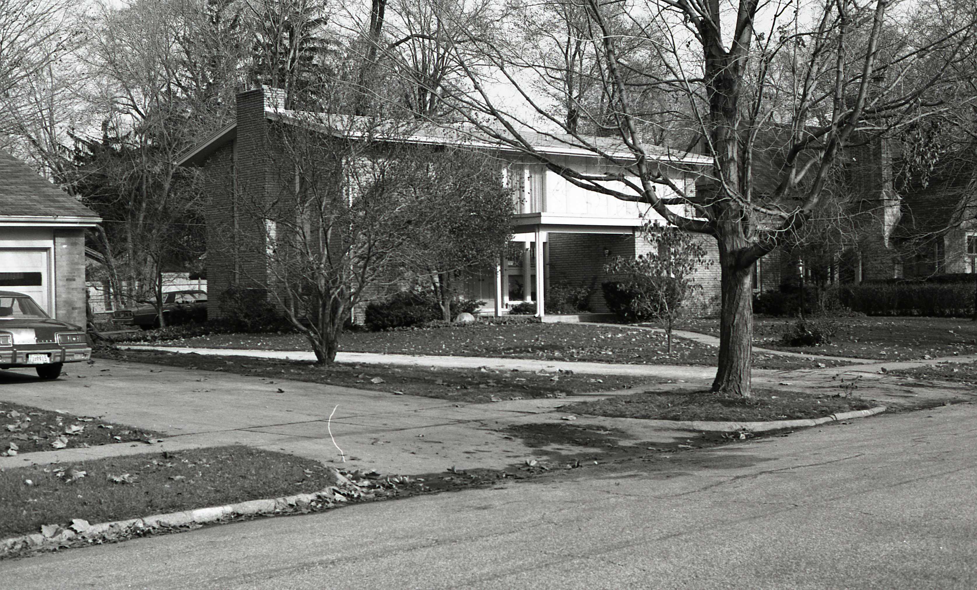 1201 East Wayne Street North